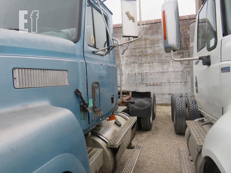 1997-mack-ch600-image-2