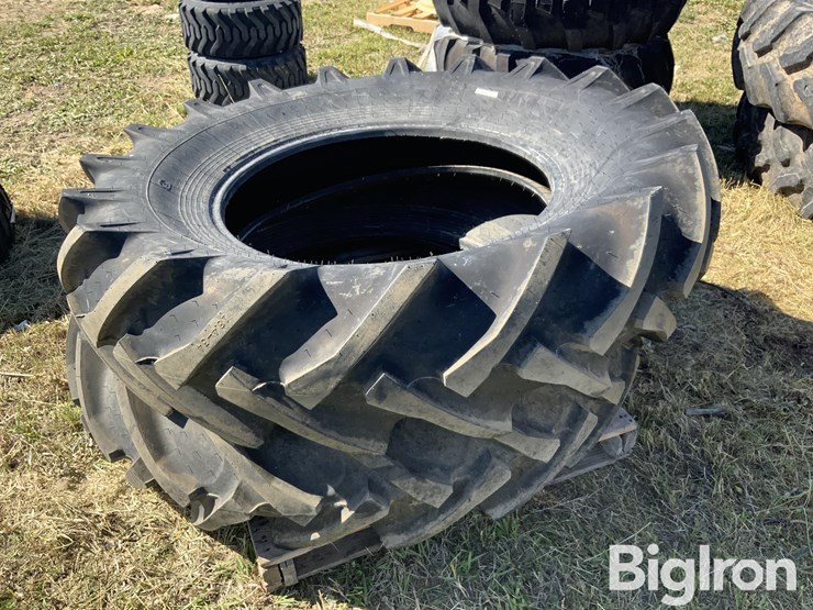 galaxy-18.2-34-tractor-tires-image-4