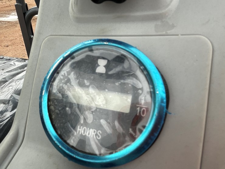 #1794-•-agt-qk18r-mini-excavator-image-39