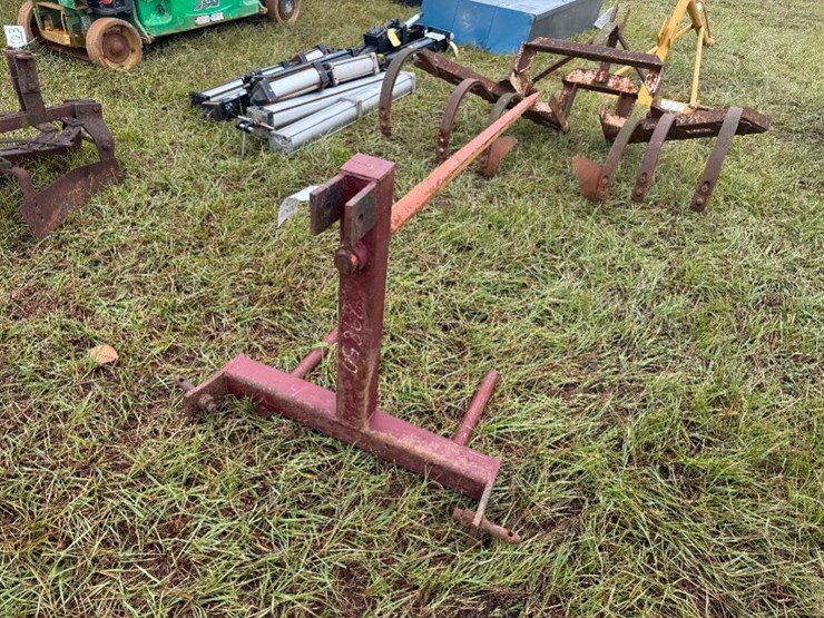 hay-spear-(3pt)-image-2