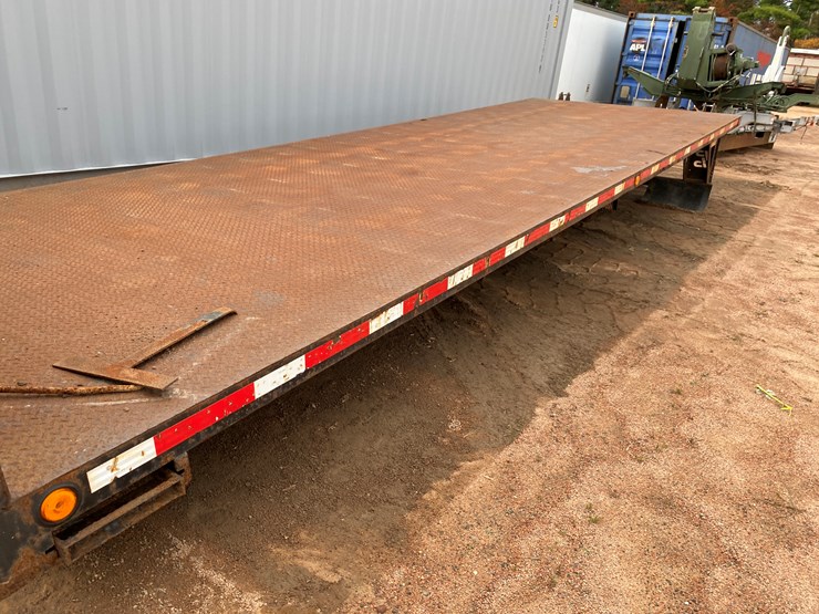 #3354-•-24'-steel-flatbed-image-3