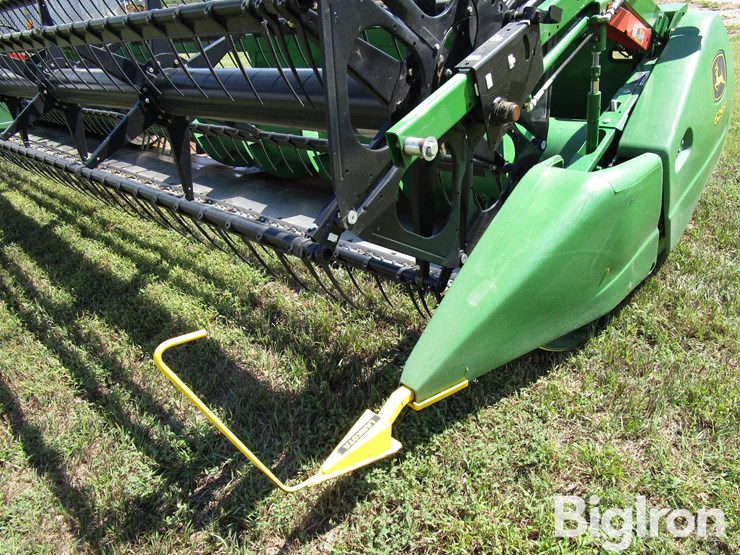 2018-john-deere-625f-image-14