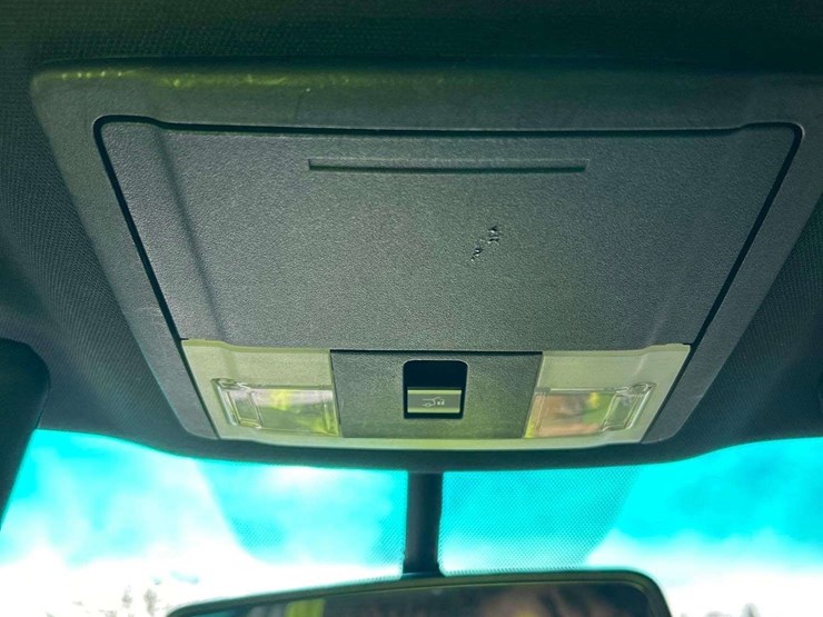 2016-ford-explorer-image-19