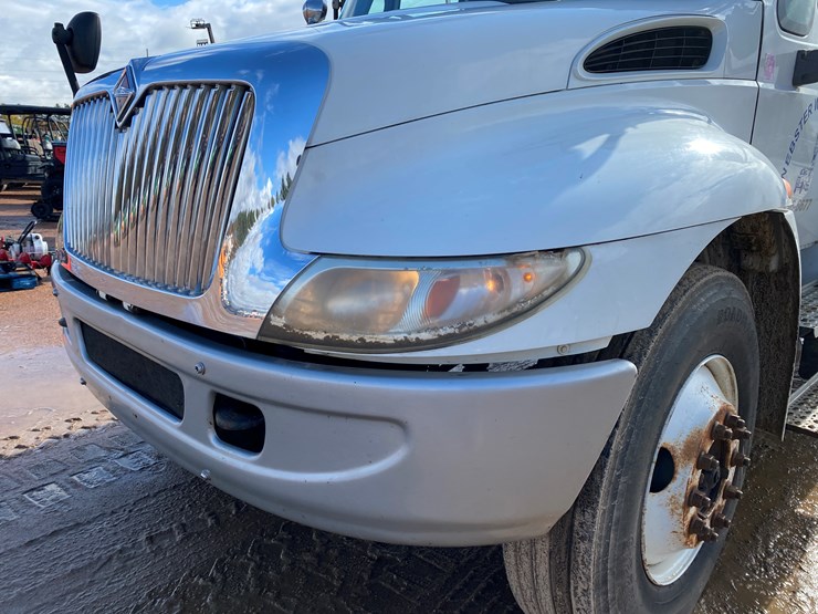 2002-international-4300-sba-image-12