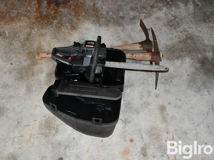 pickaxes-&-chainsaw-image-6