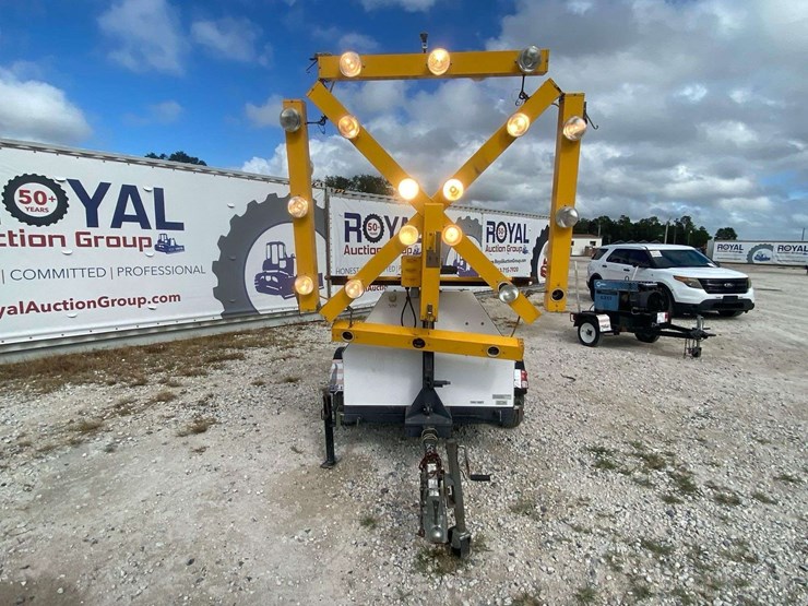 2013-magnum-power-mlg08-towable-runway-closure-marker-light-tower-image-12
