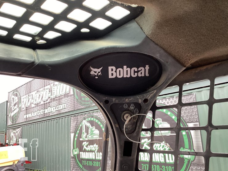 2015-bobcat-s650-image-15