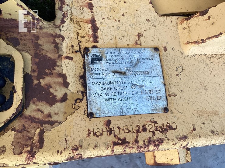 2011-deere-750j-image-5