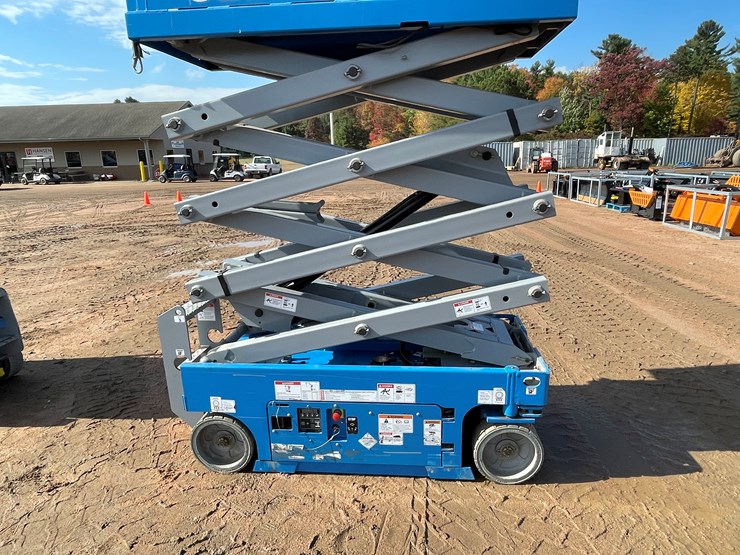 2017-genie-gs1930-image-7