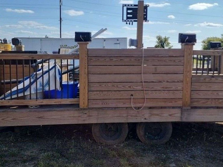 wooden-party-barge-image-5