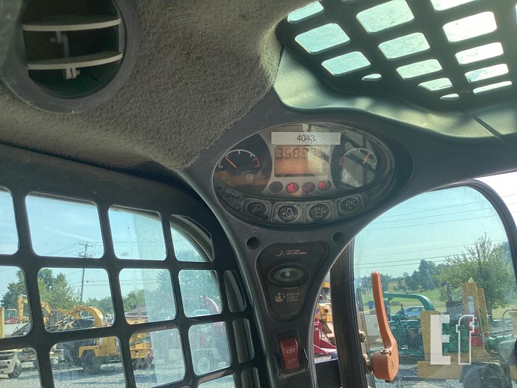 2014-bobcat-t650-image-18