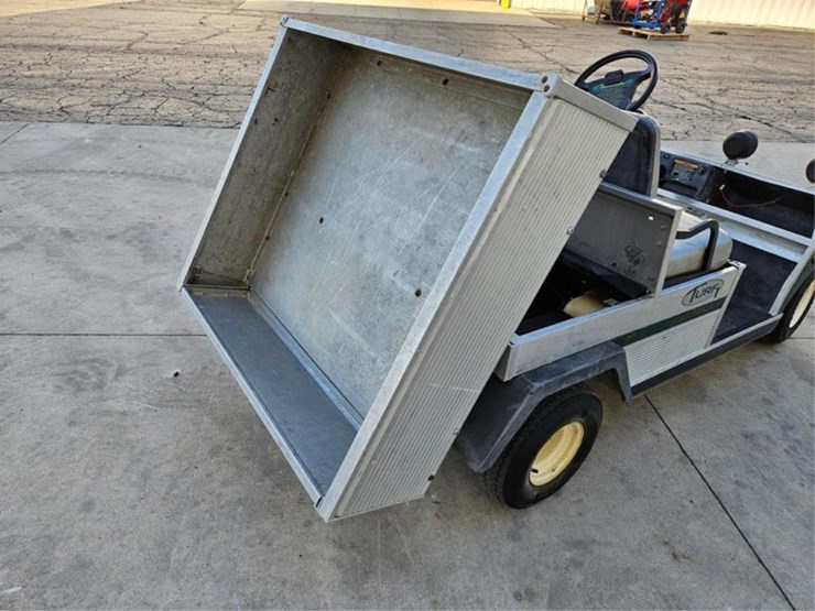 #2481-•-club-car-turf-truck-golf-cart-image-15