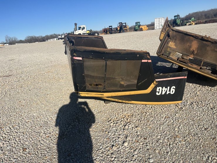 caterpillar-914g-image-8