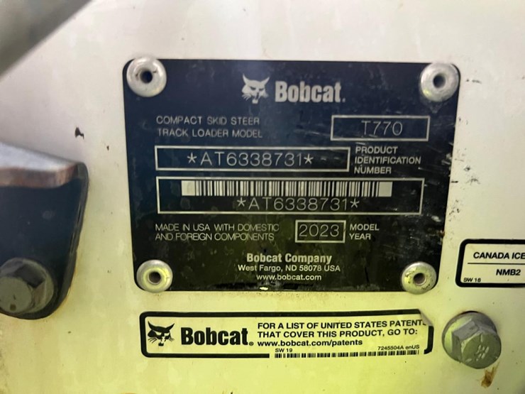 2023-bobcat-t770-image-33
