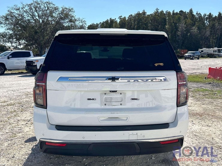 2021-chevrolet-tahoe-image-32