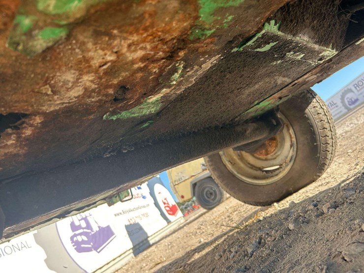 2002-ingersoll-rand-p185wir-image-11