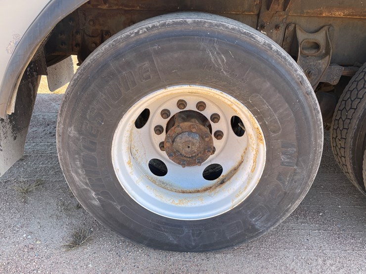 2012-international-durastar-4400-image-29