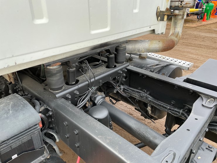 2005-sterling-acterra-image-12