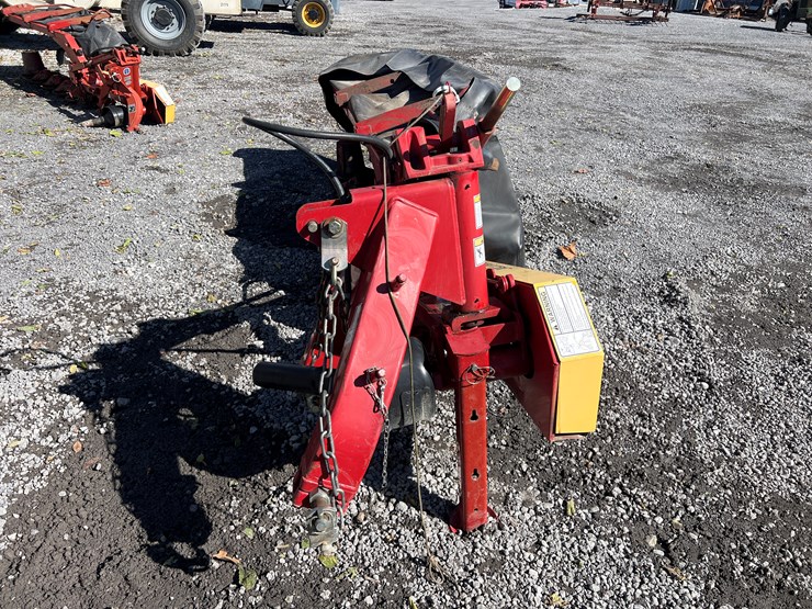 new-holland-h6740-image-2