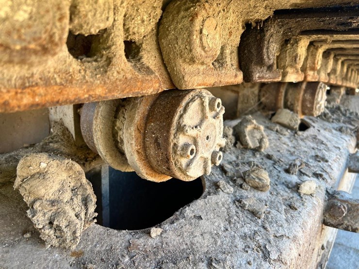 volvo-ec160-image-15