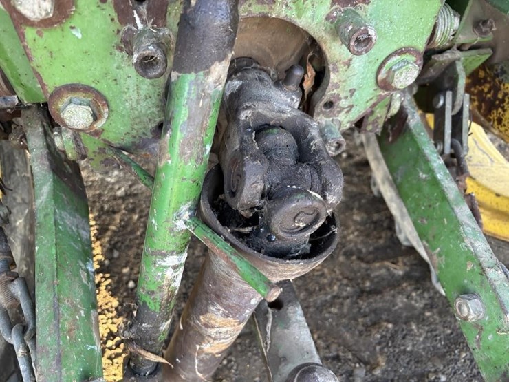 1981-john-deere-750-image-20