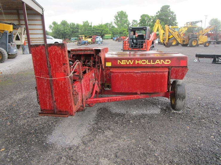 new-holland-310-image-2