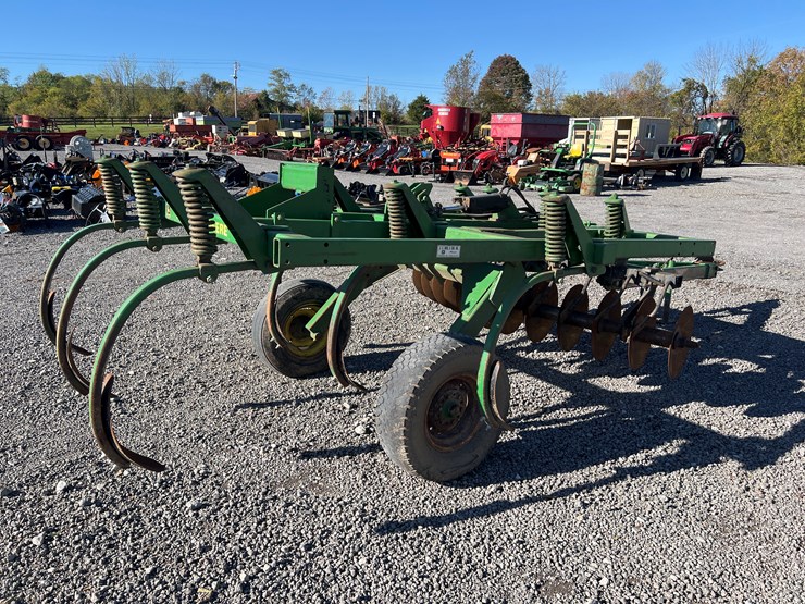 john-deere-710-image-7