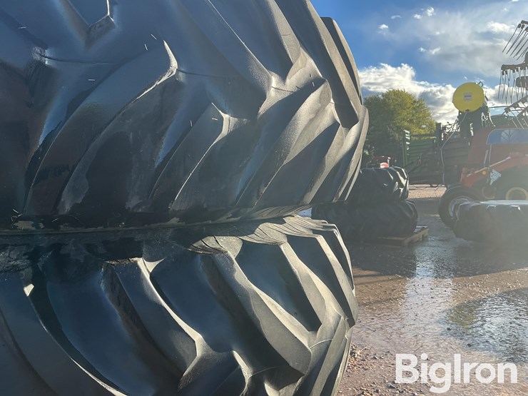 armstrong-hi-traction-lug-20.8-38-tractor-tires-image-14