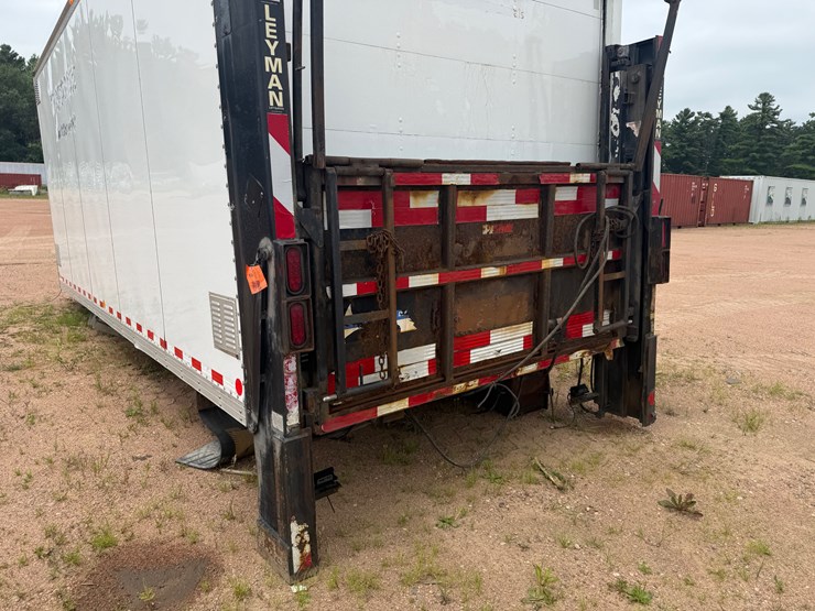 #3325-•-marion-20.5’-van-body-with-lift-gate-image-13