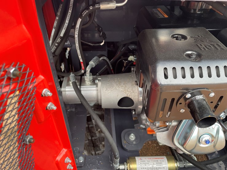 #1692-•-agt-mx15rx-mini-excavator-image-13