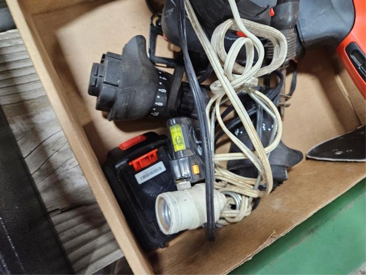 #2458-•-tool-box,-box-battery-power-tools-image-10