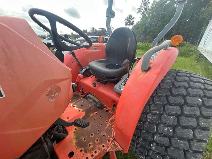 2015-kubota-mx5200f-image-19