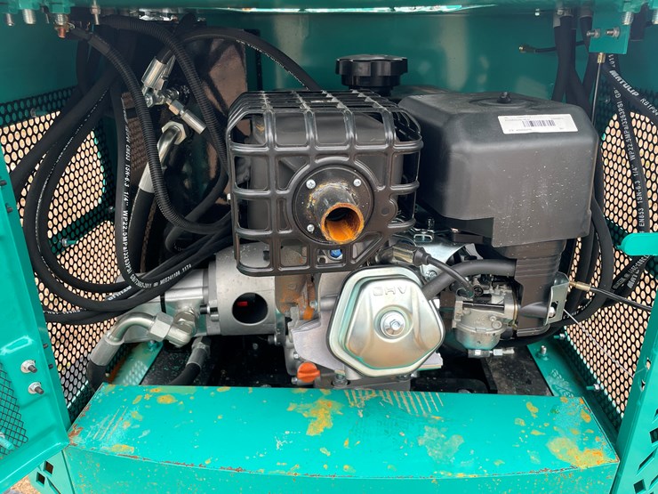 #1696-•-agt-mh12rx-mini-excavator-image-15