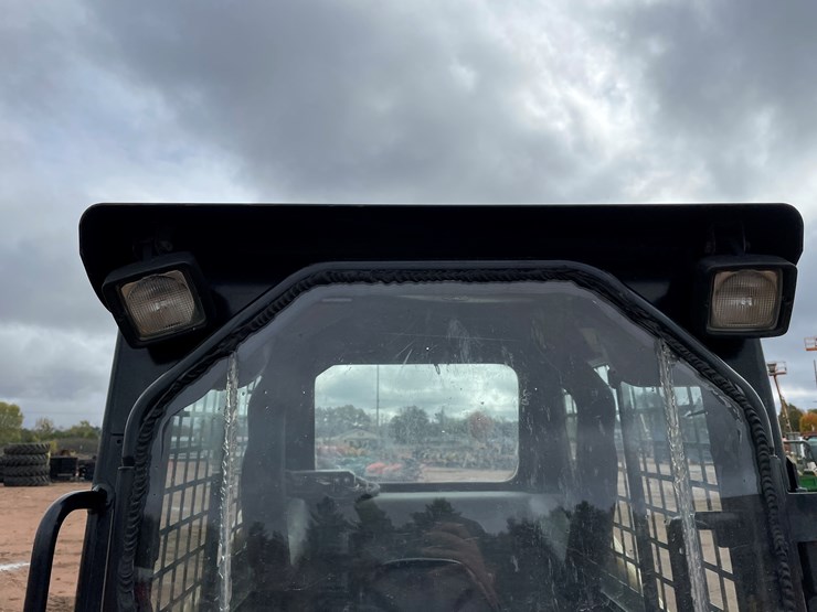 2012-caterpillar-226b3-image-17