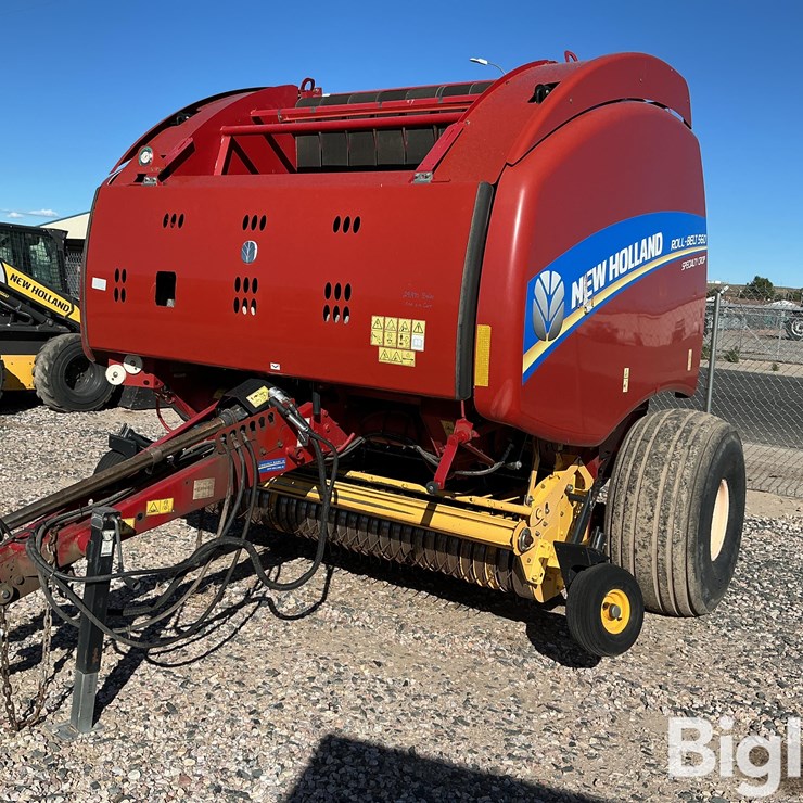 2014 NEW HOLLAND ROLL-BELT 560