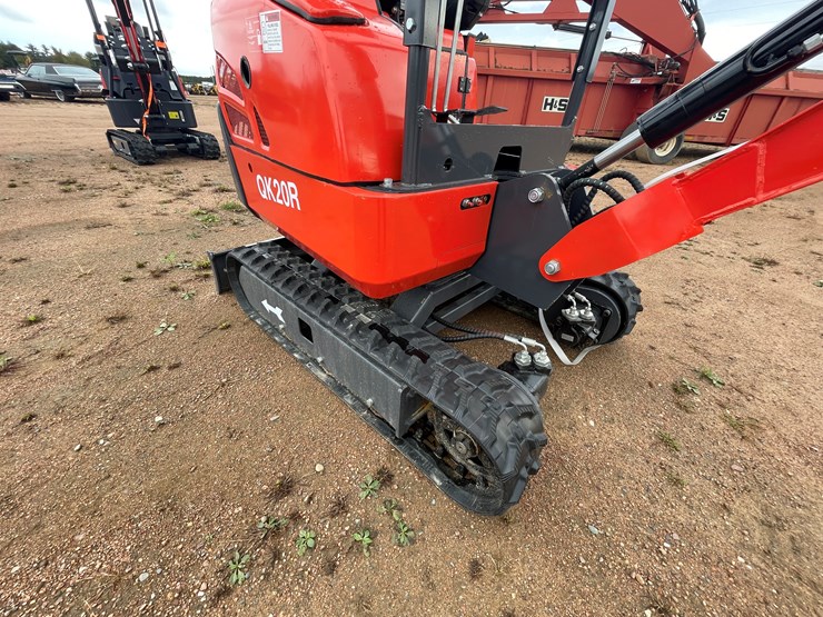 #1789-•-agt-qk20r-mini-excavator-image-10