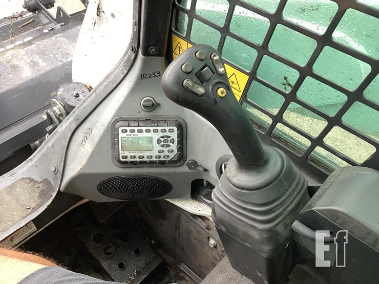 2023-bobcat-t770-image-15