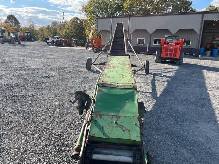 john-deere-350-image-3