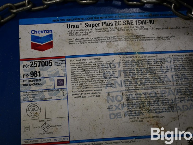 chevron-ursa-super-plus-ec-sae-15w-40-portable-oil-tank-image-11
