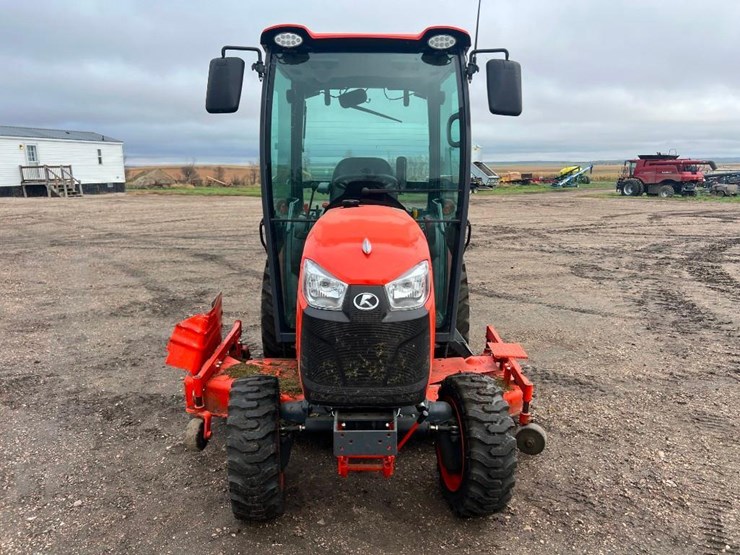 kubota-lc2610-hsd-tractor-image-2