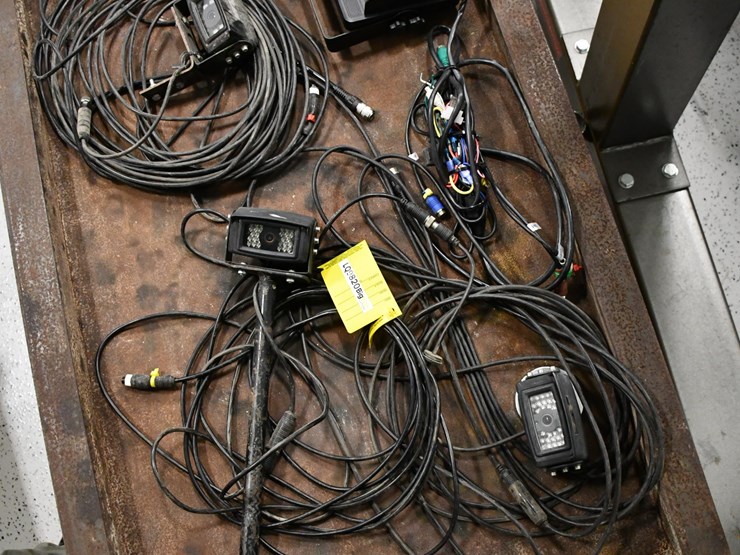 cab-cam-backup-tractor-cameras-image-7