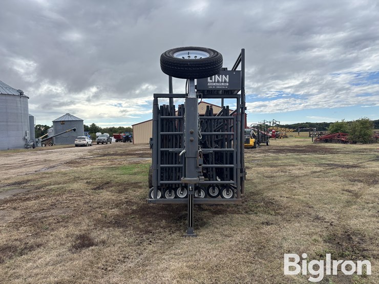 2017-linn-post-&-pipe-wrangler-portable-corral-image-2