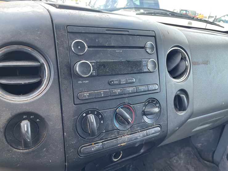 2008-ford-f150-image-24