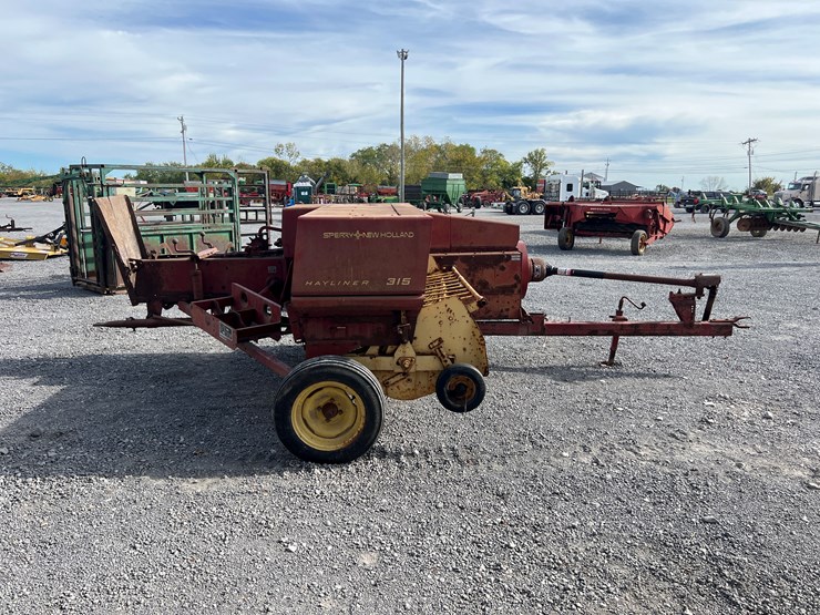 new-holland-315-image-6