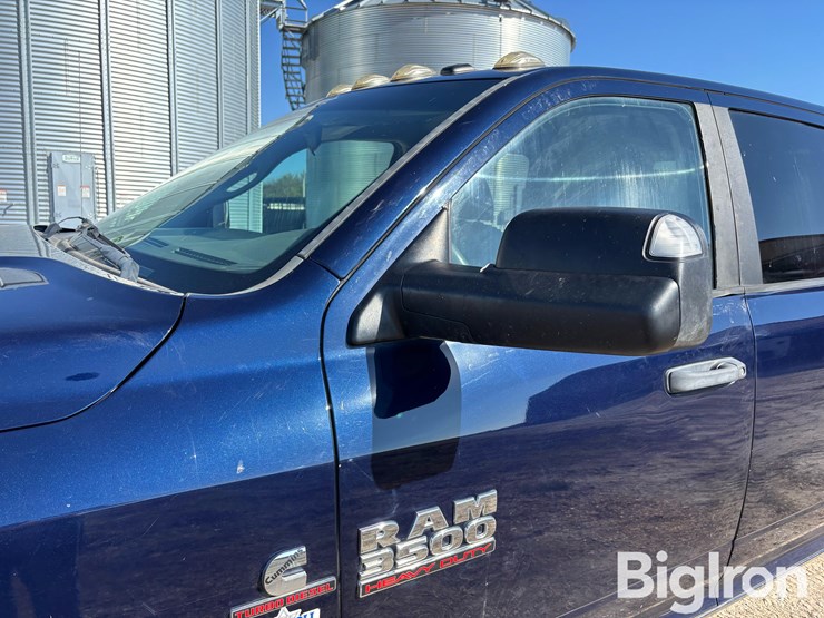 2014-ram-3500-slt-image-14