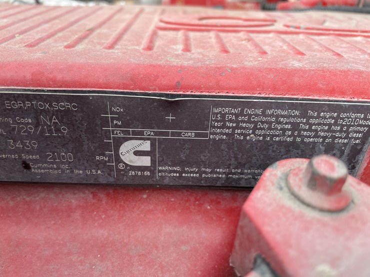 2011-peterbilt-365-image-78