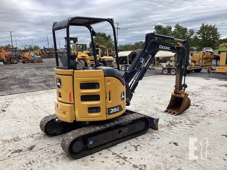 2021-deere-26g-image-4