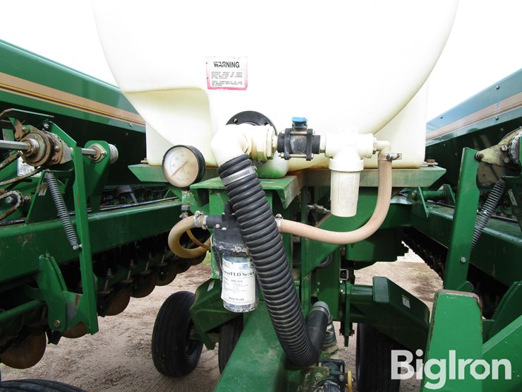 2012-great-plains-2s2600hd-image-12