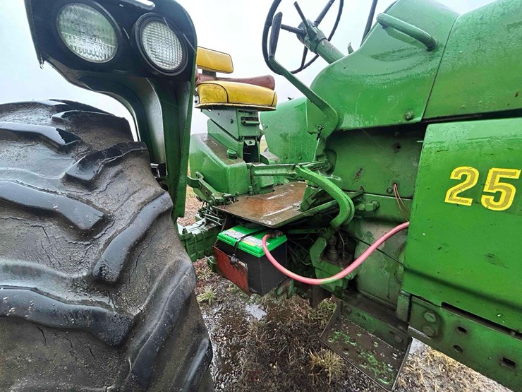 john-deere-2510-image-20