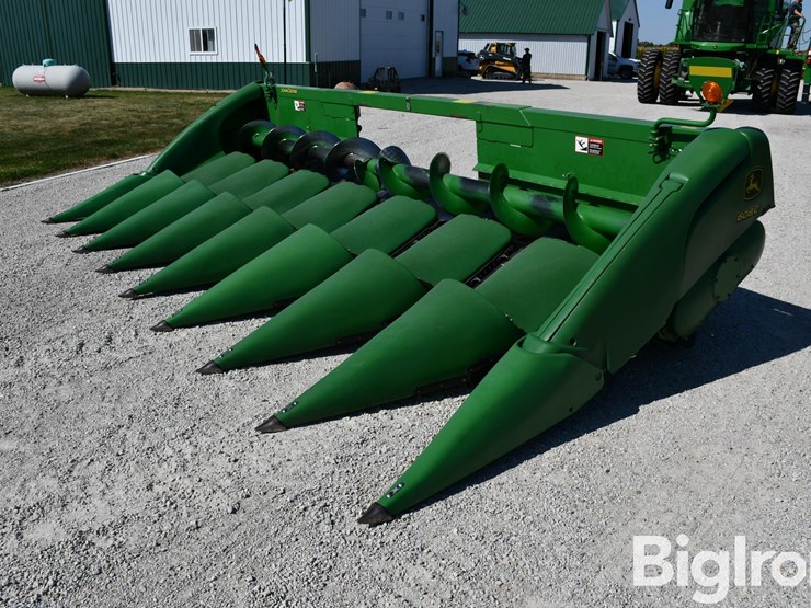 2008-john-deere-608c-image-1